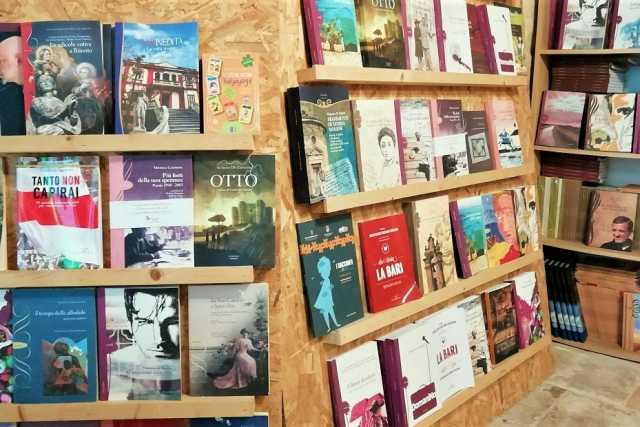 Autori, libri, distribuzione e grandi eventi: � il mondo delle 23 case editrici baresi